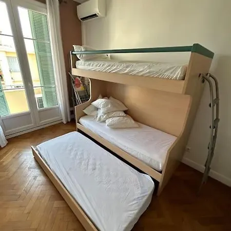 Le Dante Clim Balcon Апартаменты